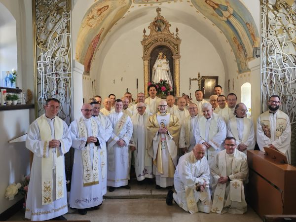 Sedmo godišnje hodočašće svećenika Majci Božjoj od Krasna