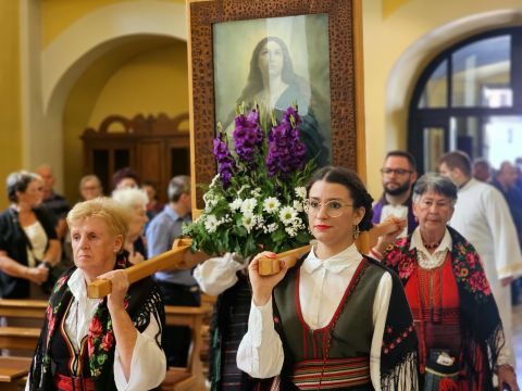 Gospićko-senjska biskupija - Misa za Dan grada Gospića i posvete Katedrale