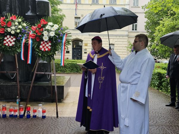 Proslava Dana Ličko-senjske Županije i sveta misa u Katedrali