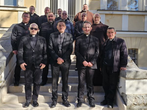 Održana konstituirajuća sjednica VII. saziva Prezbiterskog vijeća Gospićko-senjske biskupije Održana konstituirajuća sjednica VII. saziva Prezbiterskog vijeća Gospićko-senjske biskupije