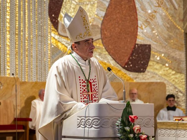 Biskup Medo predvodio misno slavlje župne svetkovine obraćenja svetoga Pavla