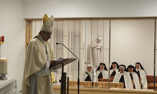 Gospićko-senjska biskupija - Proslavljen Dan posvećenog života u Gospićko-senjskoj biskupiji