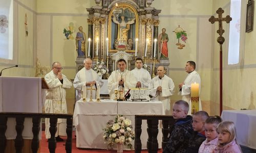 Gospićko-senjska biskupija - Blagoslov kuće svete Lujze u Klancu