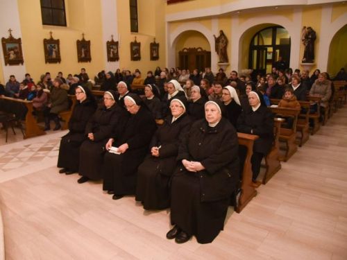 Slušati i motriti Boga i biti Njegovi svjedoci u svijetu