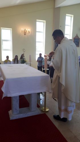 Posveta oltara u crkvi Sv. Ivana Krstitelja u Gračacu
