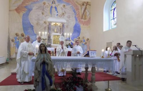 Biskup Križić na blagdanu Uznesenja Marijina u Brinju