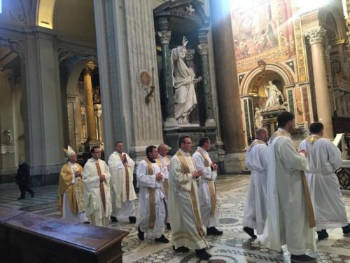 Trećeg dana boravka u Rimu hodočasnici pohodili baziliku Sv. Ivana Lateranskog