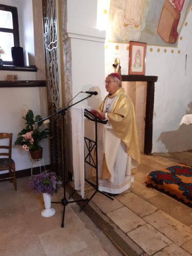 Svećenici Gospićko-senjske biskupije po četvrti put hodočastili Gospi od Krasna