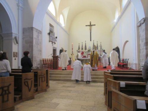 Biskup Križić na Uskrs u Senju: “Uskrs je blagdan u koji se slavi rođenje novog života i novoga svijeta”