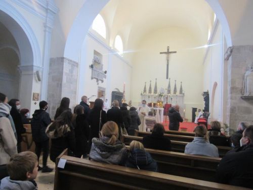 Biskup Križić na Uskrs u Senju: “Uskrs je blagdan u koji se slavi rođenje novog života i novoga svijeta”
