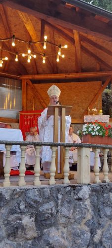Biskup Zdenko Križić predvodio proštenje Gospi od utjehe u Trošmariji