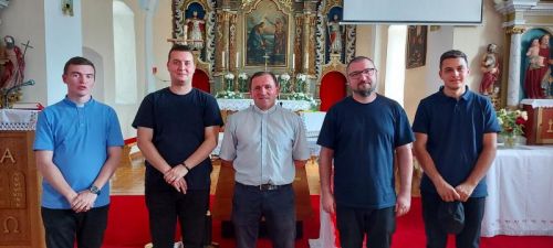 Ljetni susret bogoslova i sjemeništarca Gospićko-senjske biskupije u Gospićkom dekanatu