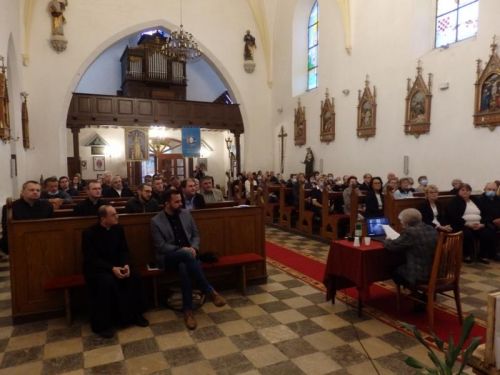 Održana priredba u povodu 500. obljetnice rušenja crkve u Oštarijama