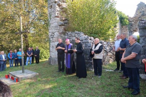 Biskup Križić na proslavi sv. Mihovila u Tržiću i Kamenici