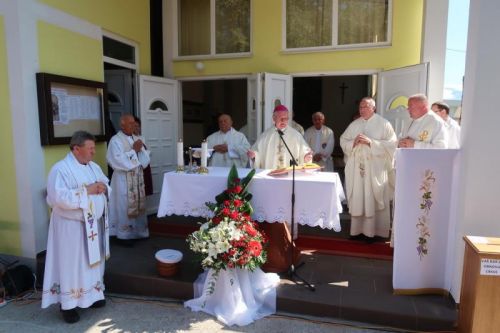 Biskup Križić na proslavi sv. Mihovila u Tržiću i Kamenici