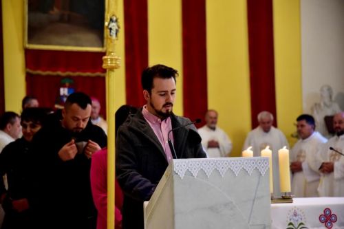 GOSPIĆKO-SENJSKA BISKUPIJA POČELA JE SINODU PASTIRA CRKVE I BOŽJEG NARODA