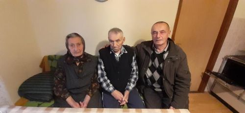 Perušićki župnik čestitao 100. rođendan Stjepanu Ugarkoviću