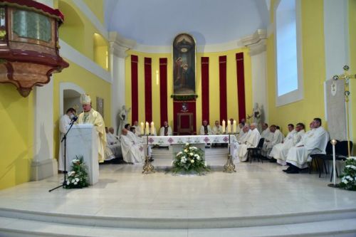 Svečanim misnim slavljem proslavljena svetkovina Blagovijesti u Gospiću