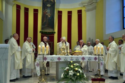 Svečanim misnim slavljem proslavljena svetkovina Blagovijesti u Gospiću