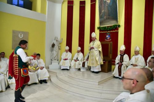Svečanim misnim slavljem proslavljena svetkovina Blagovijesti u Gospiću