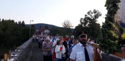     PROSLAVA UOČI VELIKE GOSPE U OŠTARIJAMA