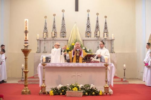 Senj: Biskup Križić predvodio središnje misno slavlje na Uskrs