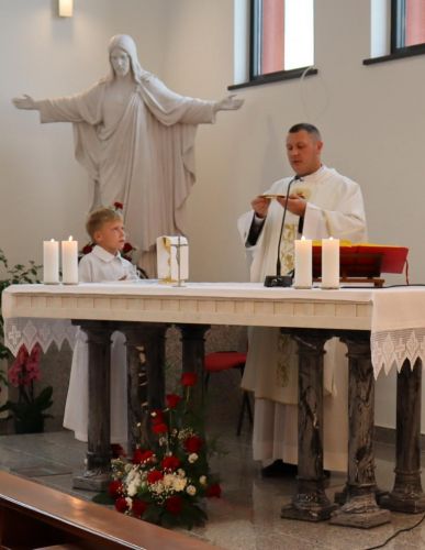 PRVA PROSLAVA SVETKOVINE SRCA ISUSOVA U SAMOSTANU KARMELIĆANKI U GOSPIĆU