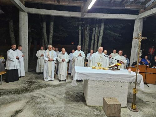 Uočnica Velikoj Gospi na Krasnom