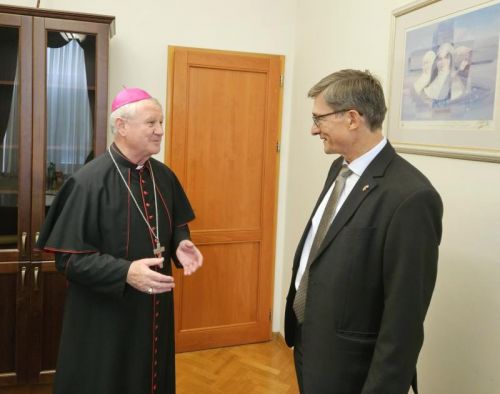 Biskup Križić primio u posjet austrijskog veleposlanika Wuketicha