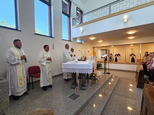 Proslava svetkovine Presvetog Srca Isusova u samostanu bosonogih karmelićanki