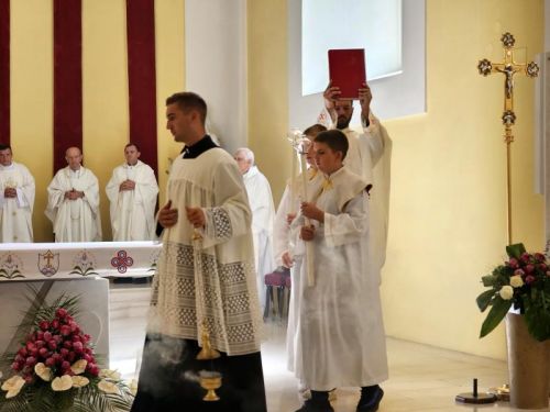 Misa za Dan grada Gospića i posvete Katedrale