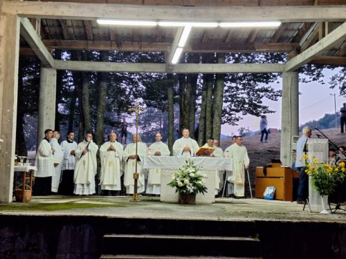 Uočnica Velikoj Gospi na Krasnu