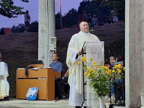 Uočnica Velikoj Gospi na Krasnu