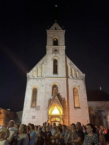 Bdijenje uoči Velike Gospe u Svetištu Gospe od Čudesa u Oštarijama