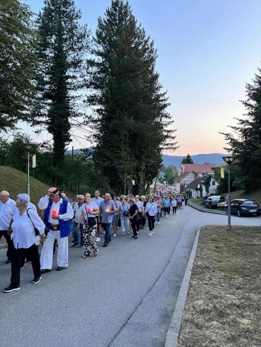 Bdijenje uoči Velike Gospe u Svetištu Gospe od Čudesa u Oštarijama