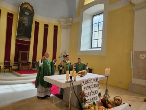 Misa zahvalnica za prisustvo sestara Družbe Presvetog Srca Isusova u Gospiću