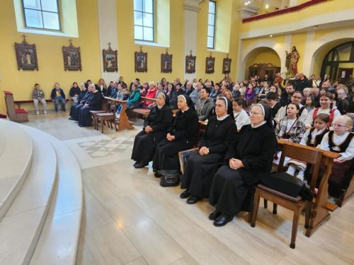 Misa zahvalnica za prisustvo sestara Družbe Presvetog Srca Isusova u Gospiću