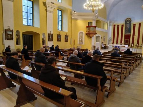 Susret biskupa Mede sa svećenicima Gospićko-senjske biskupije