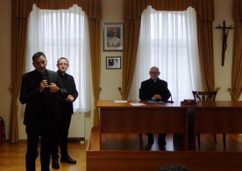 Susret biskupa Mede sa svećenicima Gospićko-senjske biskupije