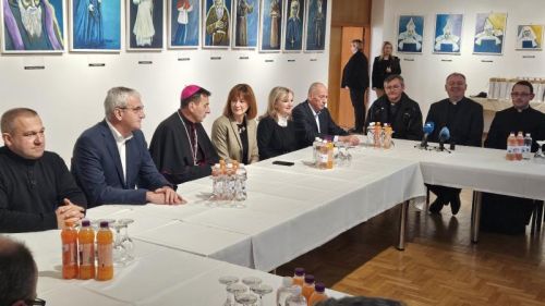 Biskup Marko Medo na božićnom primanju karlovačke županice i karlovačkog gradonačelnika