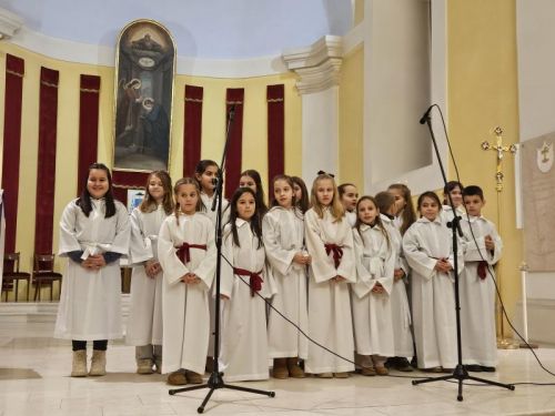Božićni koncert u gospićkoj katedrali 2024.