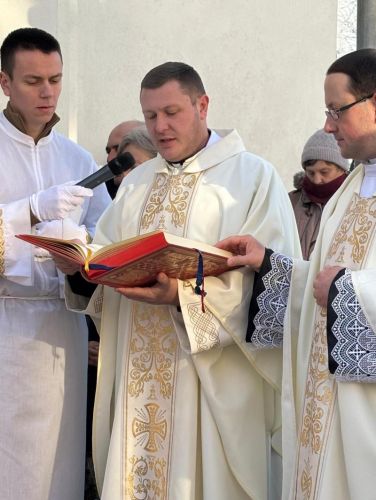 Biskup Marko Medo u Gospiću otvorio Jubilarnu godinu u Gospićko-senjskoj biskupiji