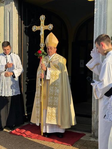 Biskup Marko Medo u Gospiću otvorio Jubilarnu godinu u Gospićko-senjskoj biskupiji