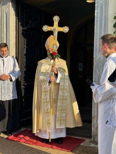 Biskup Marko Medo u Gospiću otvorio Jubilarnu godinu u Gospićko-senjskoj biskupiji