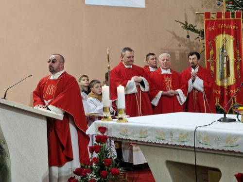 Otočac: Biskup Milovan predvodio misno slavlje na Fabijanovo