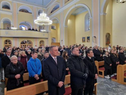 Otočac: Biskup Milovan predvodio misno slavlje na Fabijanovo