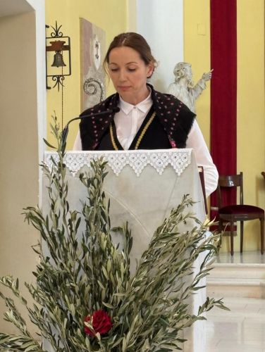Biskup Medo na Cvjetnicu predvodio misno slavlje u gospićkoj Katedrali