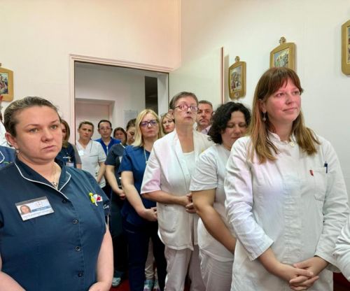 Biskup Marko Medo blagoslovio novi drveni oltar u kapeli OB Gospić
