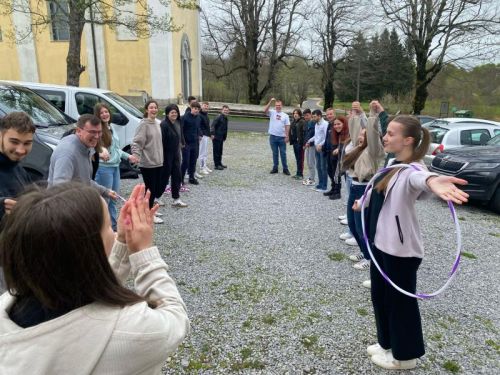 Baške Oštarije: Održan uvodni susret formacije animatora Gospićko-senjske biskupije