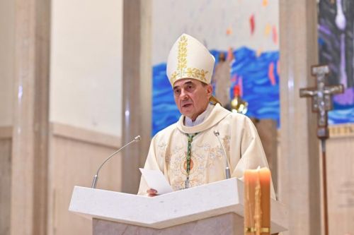 Biskup Marko Medo predvodio misno slavlje 8. utorka sv. Antunu u župi sv. Anutna Padovanskog na Svetom Duhu u Zagrebu